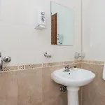 семеен Golden Place 3*