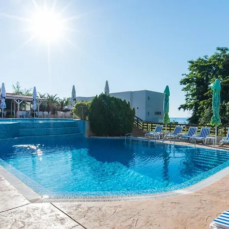 호텔 семеен Golden Place