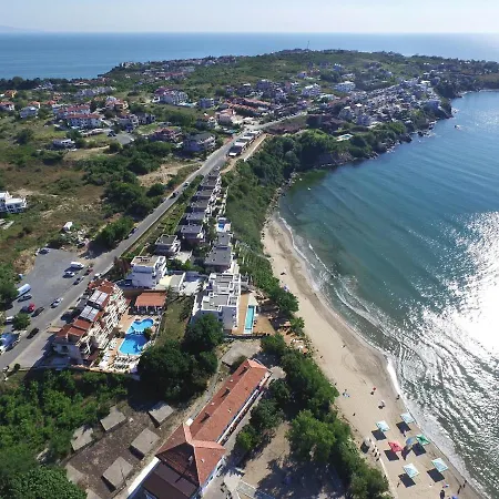семеен Golden Place Sozopol